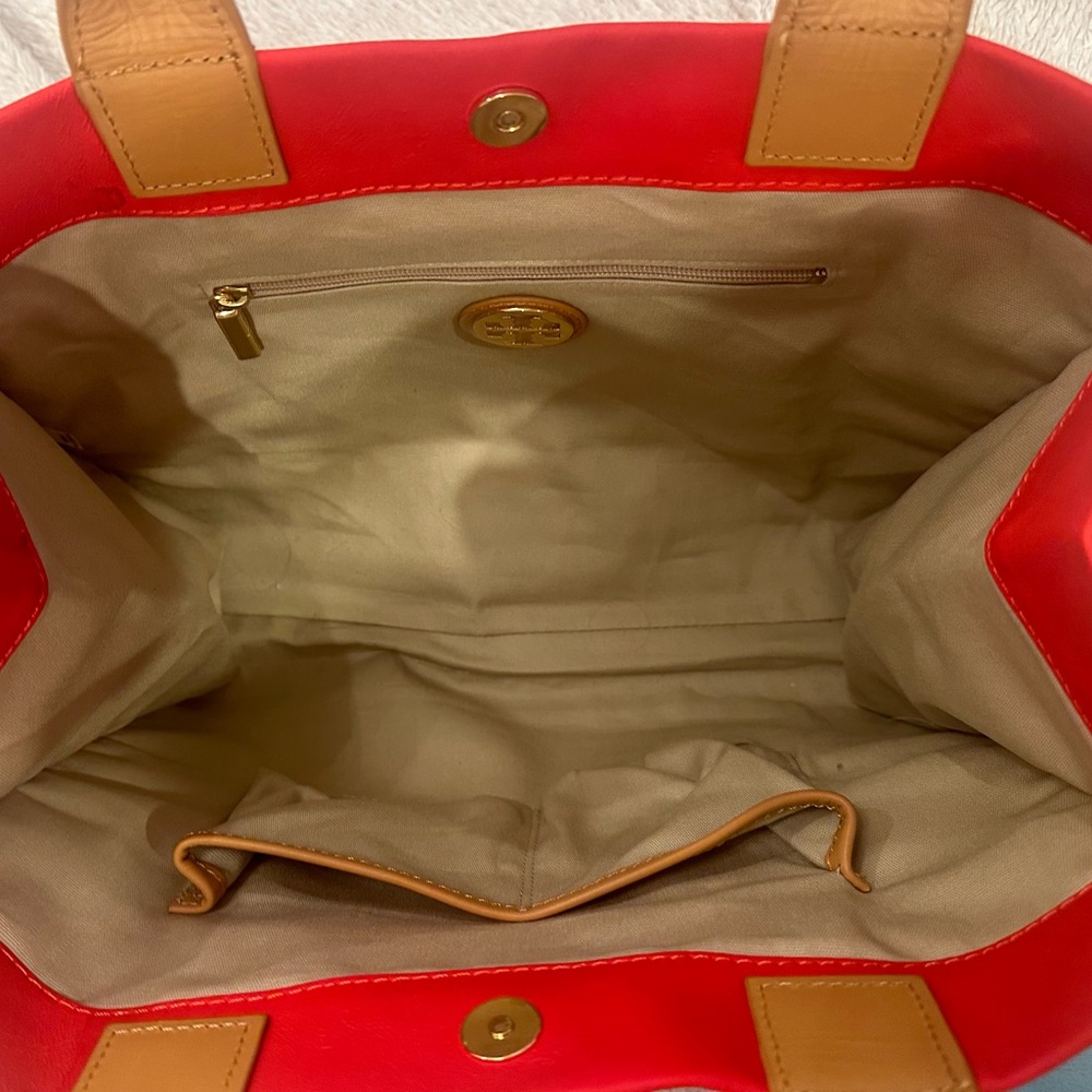 Tory Burch Women’s Red and brown Tote bag - Picture 9 of 10